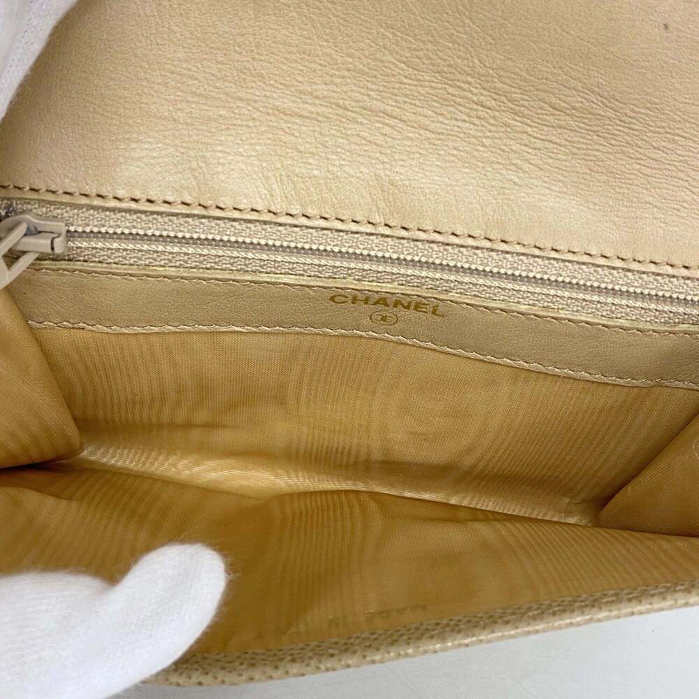 CHANEL Authentic Brown Caviar Leather Wallet - Picture 3 of 10